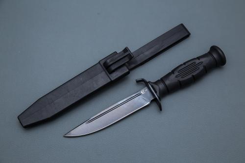 Нож НКВД , ст У8, рукоять Elastron , чехол пластик