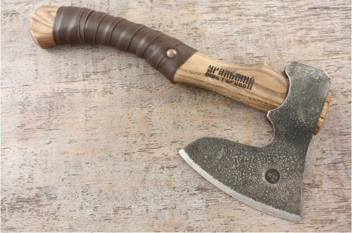 Топорик походный модель 2 с чехлом
