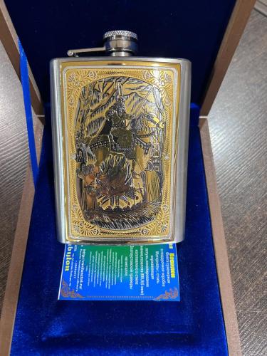 Фляга нерж. ст. с позолоченной гравюрой "Сварог"