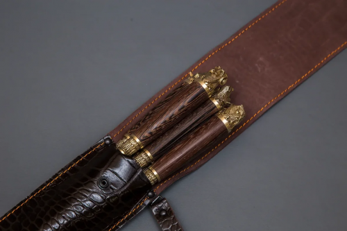 Набор Колчан №2.1 (рукоять ц.п.д,лит Разные звери(каменные головы)кожа