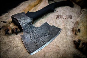 Топор кованый для рубки мяса "Дикий"