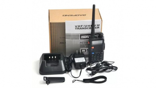 Радиостанция портативная BAOFENG UV-5R