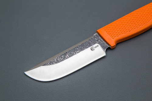 Нож Соболь 1, ст.Х12МФ, след ковки, рук.Elastron (оранжевый)
