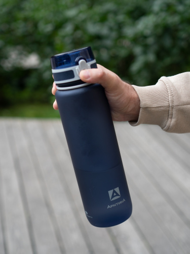 Бутылка тритановая 720-500 синяя матовая, с ситечком