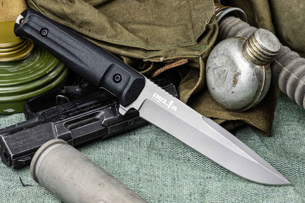Нож Delta D2 SW (Stonewash, Черная рукоять, Черные ножны)