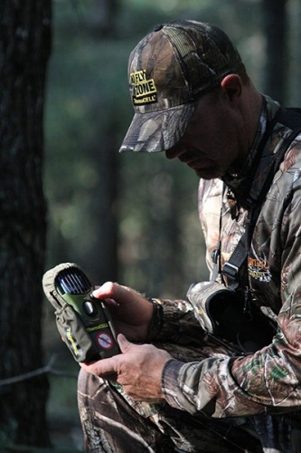 Прибор антимоскитный комплект Thermacell оливковый + чехол оливковый