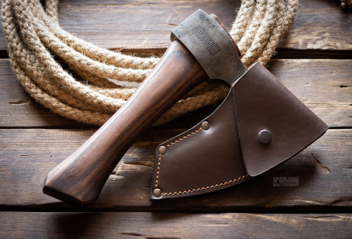 Топор кованый "Пума"