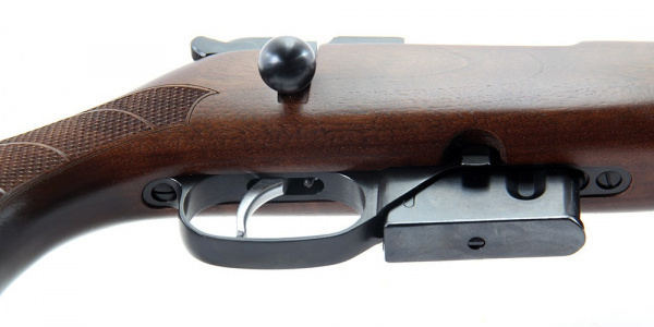 CZ 527 LUX к.223Rem