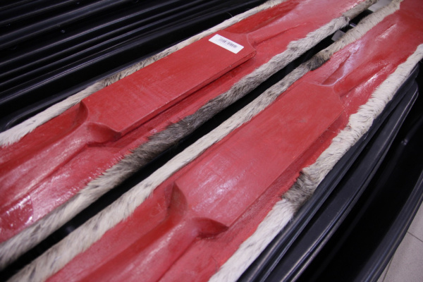 Лыжи с камусом 175см