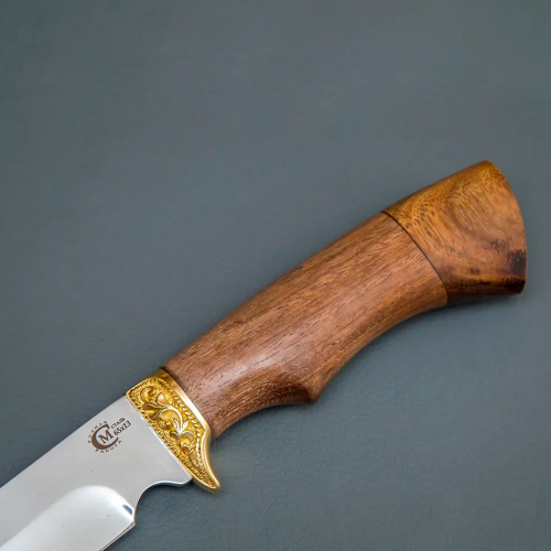 Нож Юнкер,ст.65х13,литье, рукоять ценные породы дерева