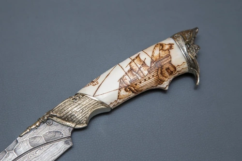 Нож Путник, дам.ст.,литье "пират",кость