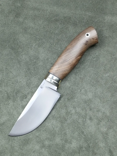 Нож Тайга сталь VG-10 лит.мельх., орех (кап)