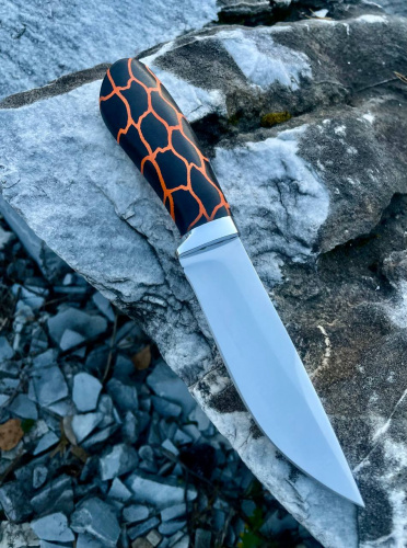 Нож Зубр арт. z005 (95х18, микарта)