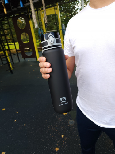 Бутылка тритановая 720-1000 чёрная матовая, с ситечком