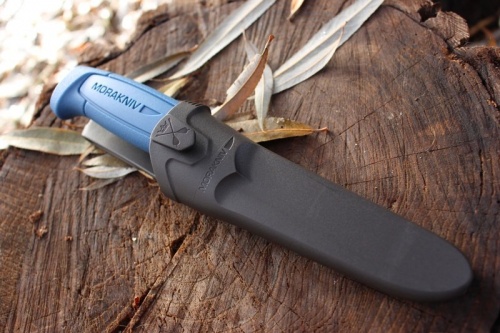 Нож Morakniv Basic 546, нержавеющая сталь, синяя ручка, 12241 Нож Morakniv Basic 546, нержавеющая сталь, синяя ручка, 12241
