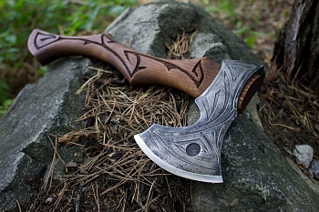 Топор кованый "Арканум"