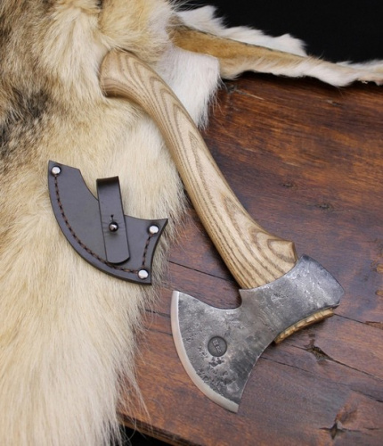 топор кованый "Карв"