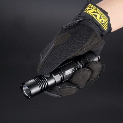 Фонарь P12GT CREE XP-L HI V31000 люмен 520часов 320м 520ч