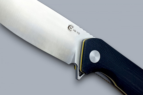 Нож Амур (техно), складной ст.VG-10, рук.G10 черный, спейс.желтый
