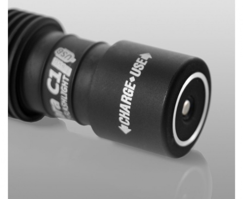 Фонарь Armytek Tiara C1 Pro Magnet USB XP-L Белый