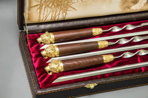 Набор "Шкатулка"№2.2 (рисов.кож.зам.красный бархат,Тигр)