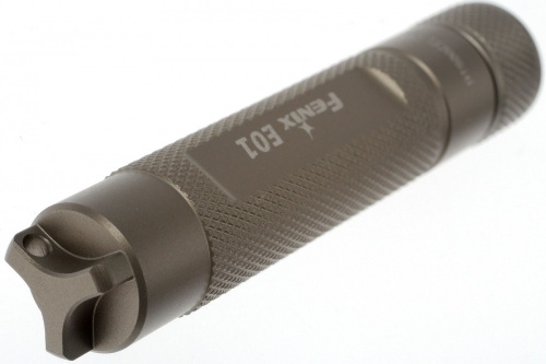 Фонарь Fenix E01 оливковый с батарейкой Фонарь Fenix E01 оливковый с батарейкой