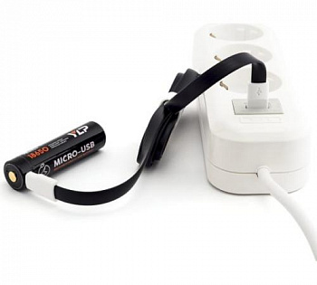 Аккум. ЯРКИЙ ЛУЧ YLP YL1832R 18650 Li-Ion 3.7В 3200mAh с защитой и встр. ЗУ micr