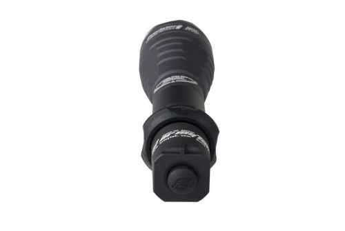 Фонарь Armytek Predator Pro v3 XHP35 HI (Черный)