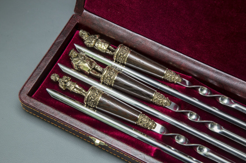 Набор "Шкатулка"№3.2 (рукоять венге, литье Джентельмены удачи)