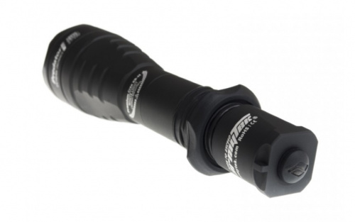 Фонарь Armytek Dobermann Pro XHP35 HI Теплый