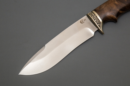 Нож Скиф, ст. D2, литье,орех(кап)