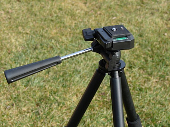 Кронштейн Light Weight Pan Head Mount  QC-LPH