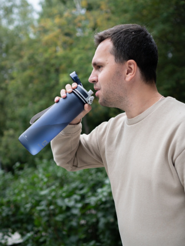 Бутылка тритановая 720-1000 синяя матовая, с ситечком