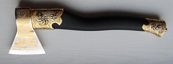 Топор сувенирный позолоченый (в коробке)