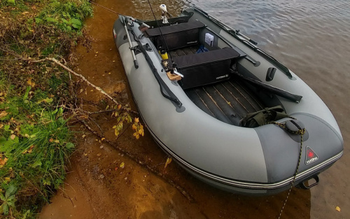 Лодка надувная YUKONA 380 НДНД-U серая