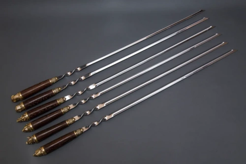 Набор Колчан №2.1 (рукоять ц.п.д,лит Разные звери(каменные головы)кожа