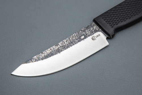 Нож Кайман, ст.Х12МФ, след ковки, рук. Elastron (черный)