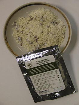 Рисовая каша с вишней, медом и сливками, 75 г