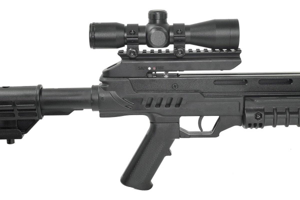 Арбалет блочный Man Kung XB52, black,4 стрелы, воск,прицел 4х32,ремень,кивер,натяжитель