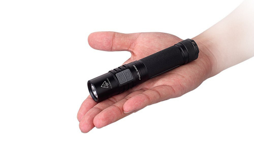 Фонарь Fenix E35 UE(2016) Фонарь Fenix E35 UE(2016)