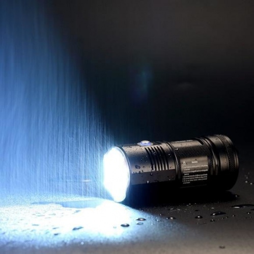Фонарь TM06S Cree XM-L U34000Люмен 359м 560ч 4*18650
