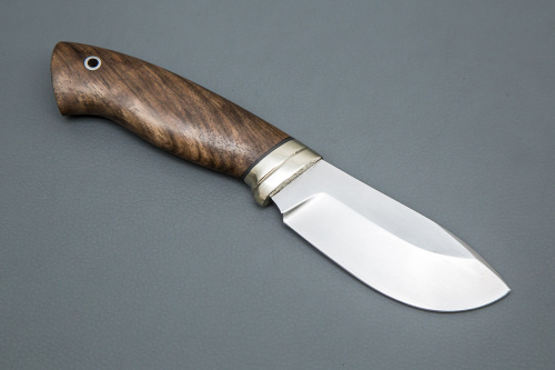 Нож Бобр сталь VG-10 лит.мельх., орех (кап)